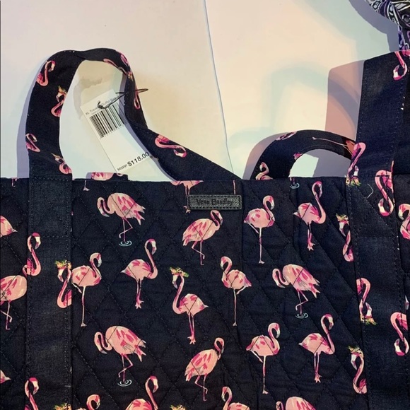 Vera Bradley XL Traveler Duffel NWT - Picture 3 of 6